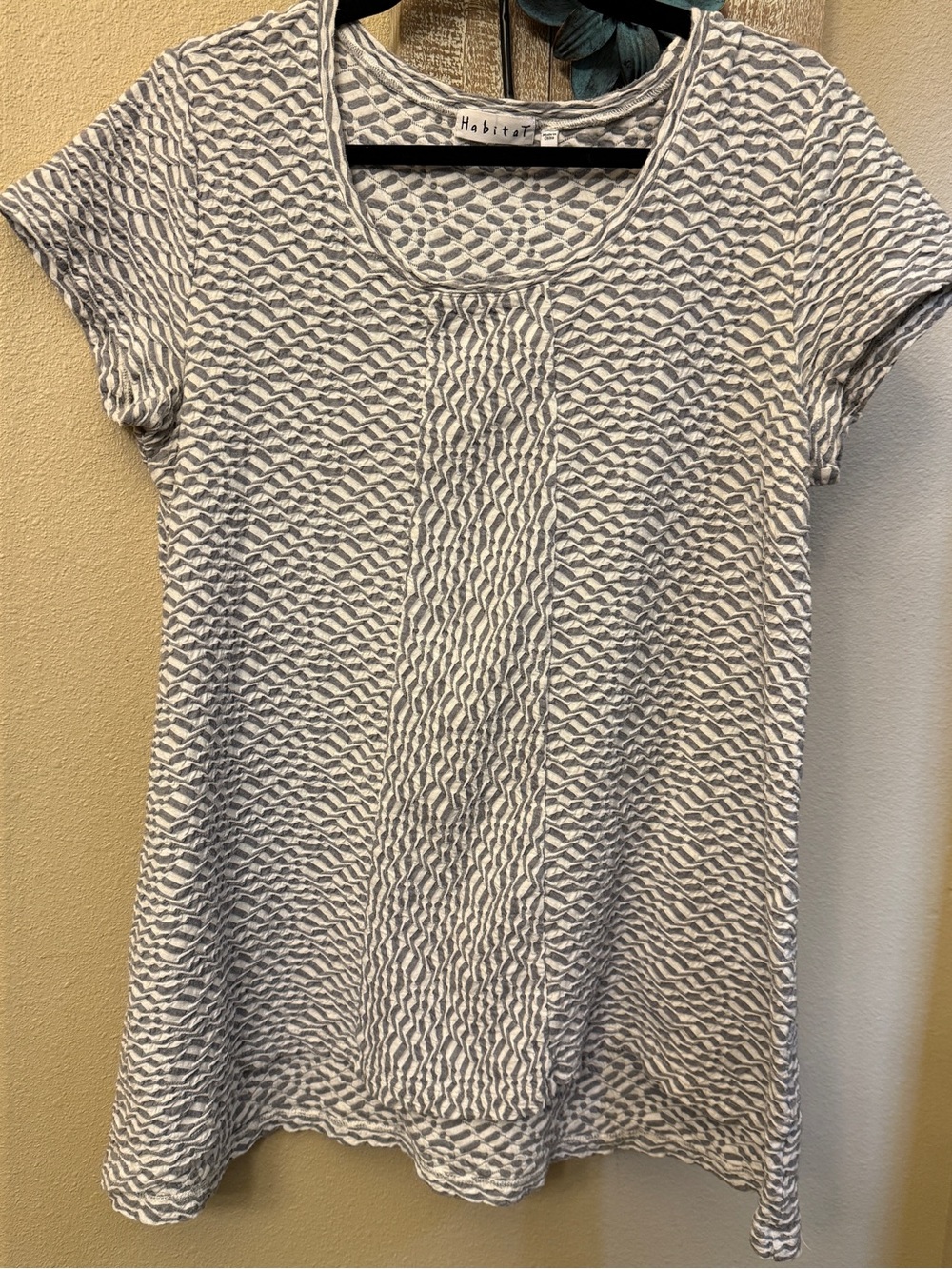 Habitat Clothes To Live In Pucker Knit Crinkle Short Sleeve Tunic Tee Top Size M